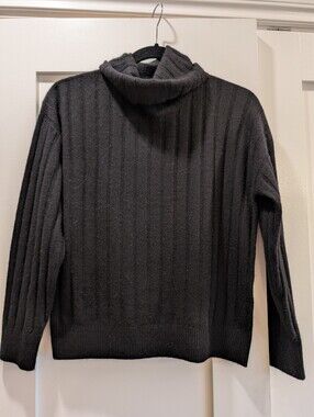 100% Cashmere Ribbed Turtleneck,S